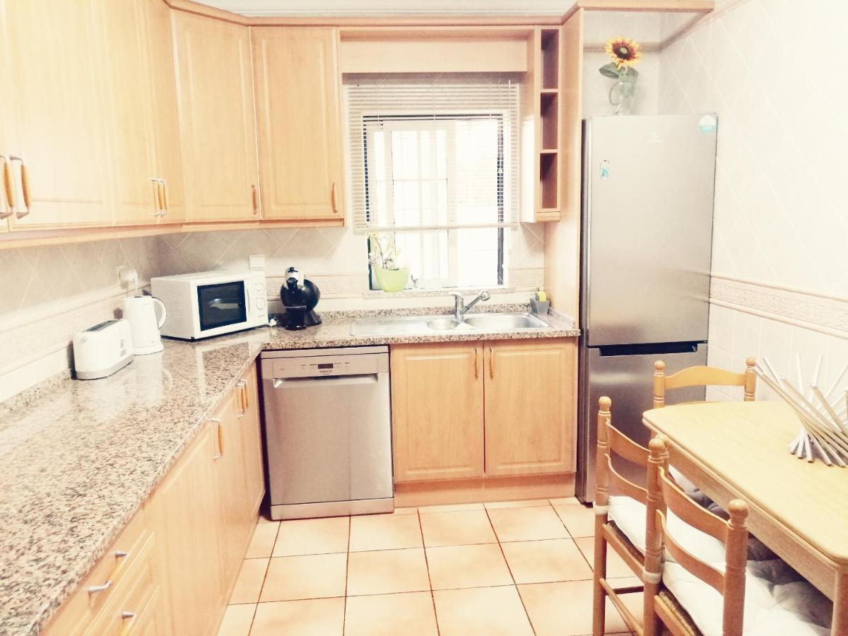 Beautiful Vila Rafaella, Walk Distance To Beaches Albufeira Ngoại thất bức ảnh
